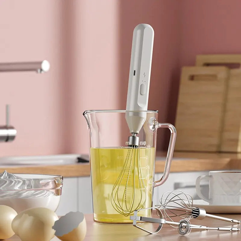 1 Stk. Elektrischer Milchaufschäumer & Handmixer – Tragbares Küchentool für Kaffee, Milch, Eier und mehr – Perfekt für die Zubereitung von Getränken und Speisen