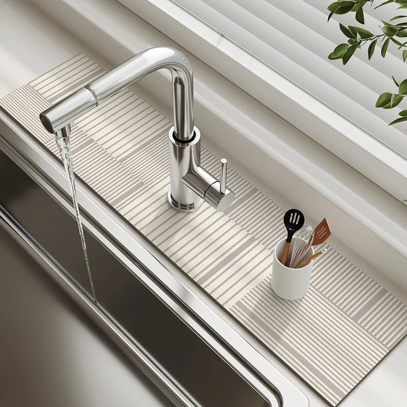 Super absorbierende Wasserhahn-Matte – Spritzschutz und Abfluss-Pad für Spülbecken, schützt die Arbeitsplatte in Küche und Bad