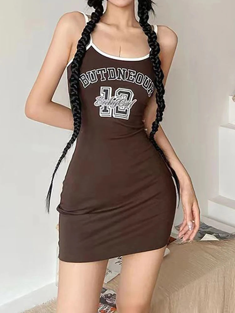 Streetwear Damenmode - Sexy Figur-Betontes Kleid mit Spaghetti-Trägern, O-Ausschnitt, Slim Fit für den Sommer, Einteilig in 3 verschiednenen Farben