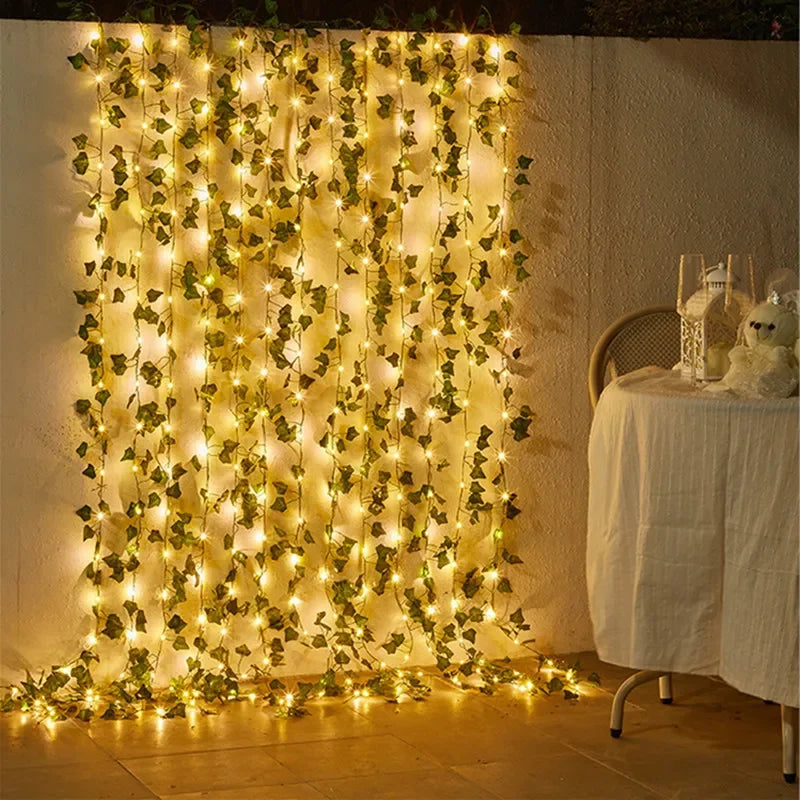 Efeu-Lichterkette – Batteriebetrieben, Mit Kunst-Ranke & LED Fairy Lights, Ideal für Weihnachtsbaum, Zuhause & Partys