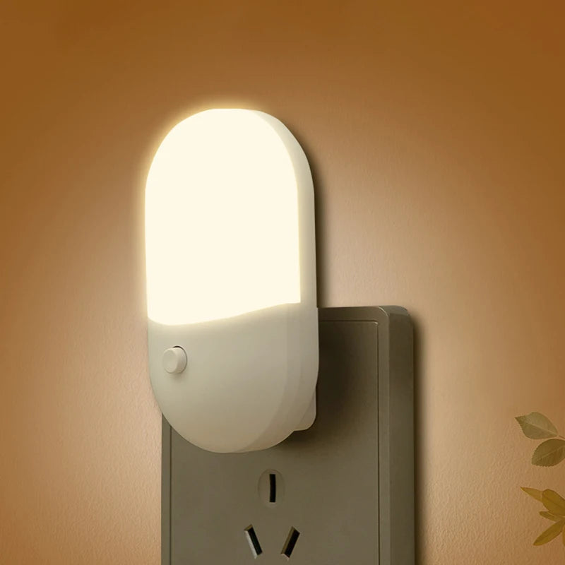 Steckdosen Nachtlicht mit EU Stecker – Mini Nachttischlampe, Augenschonend & Energiesparend, Ideal für Schlafzimmer & Wohnzimme