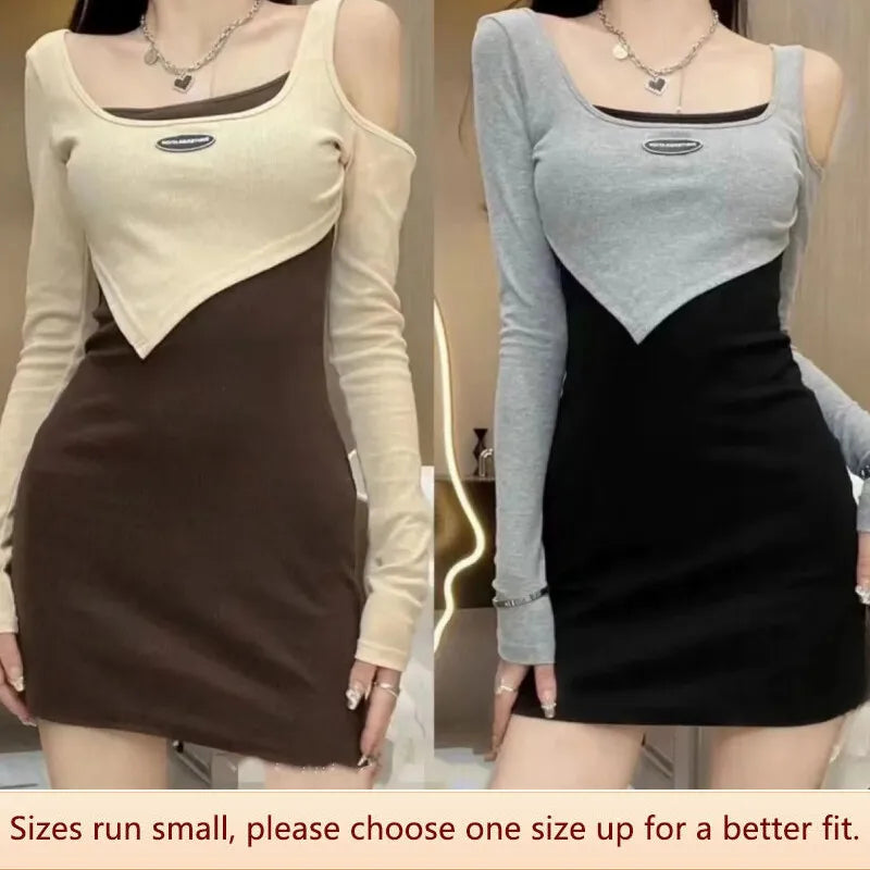 Hochelastisches Kleid: Slim-Fit-Design mit unregelmäßigem Saum und Zweifarbig