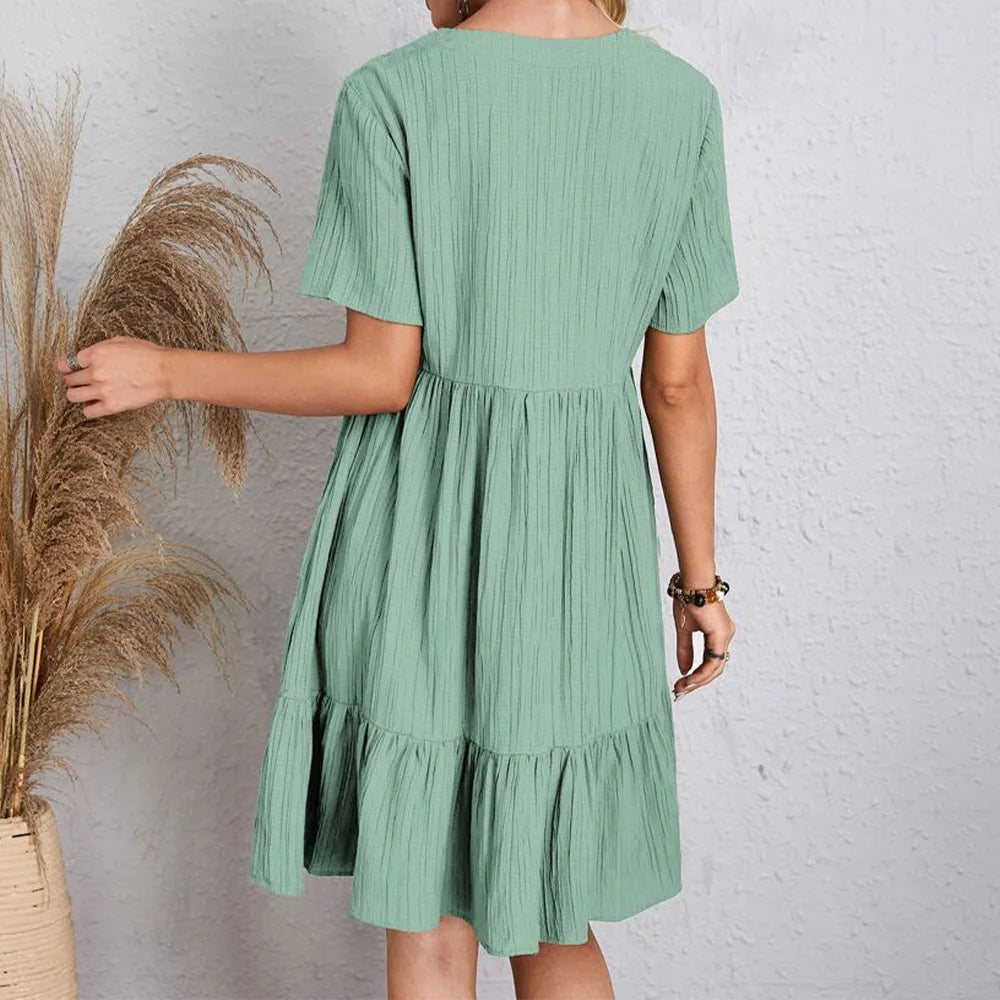 Damen Sommer Mini-Kleid mit Kurzarm: Lässiger V-Ausschnitt, Vintage-Look, locker sitzendes Kleid