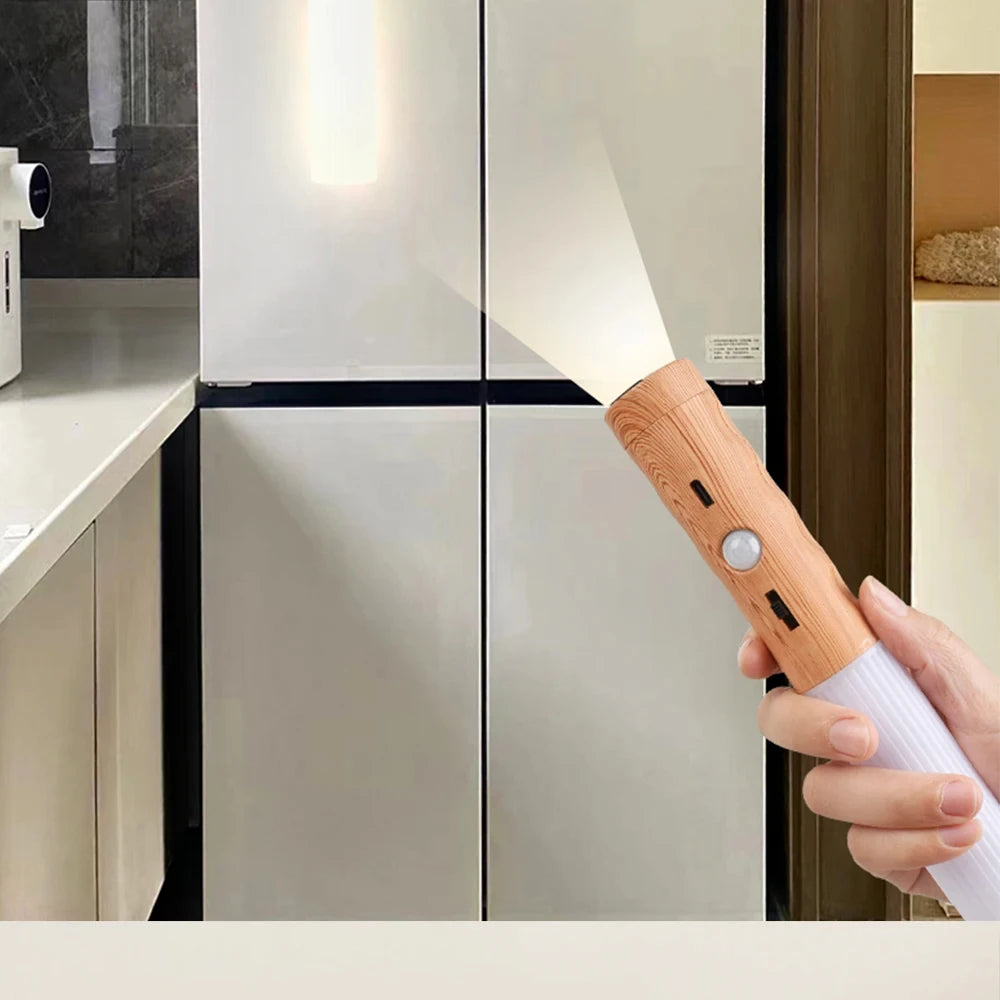 Magnetische USB LED Holzlampe - Nachtlicht für Küche, Schrank, Treppe und Nachttisch, Fackellampe für die Wand