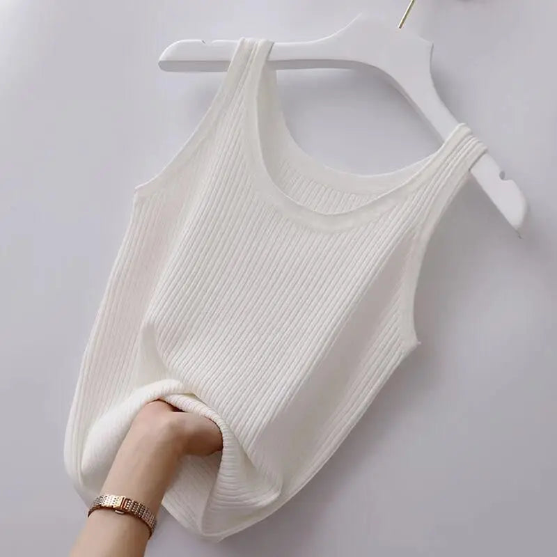 Einfarbiges Damen Tank Top: Sommerliche Strickweste mit O-Ausschnitt – Ärmellos, in schwarz, weiß oder blau