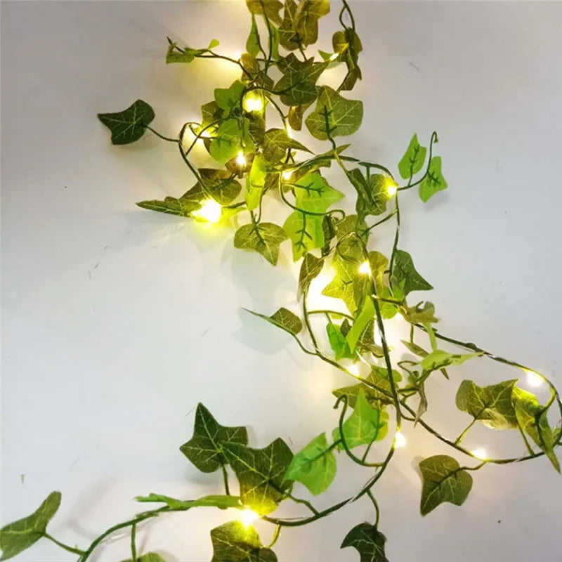 Efeu-Lichterkette – Batteriebetrieben, Mit Kunst-Ranke & LED Fairy Lights, Ideal für Weihnachtsbaum, Zuhause & Partys