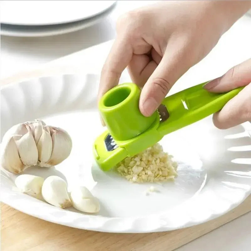 1er-Pack Mini-Knoblauchhacker – Kreative Knoblauchpresse für die Küche, Manueller Knoblauchstampfer in Grün, Praktische Küchenhelfer