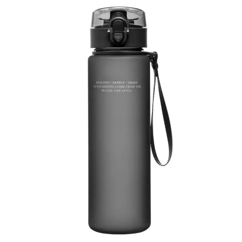 Hochwertige BPA-freie Frosted Wasserflasche – Tragbar, Auslaufsicher und Robust, Perfekt für Kinder und Erwachsene, Geeignet für Fitness, Sport, Freizeit und Unterwegs