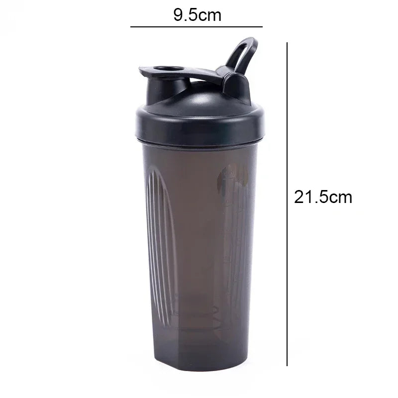 600ml Protein Shaker Bottle – Tragbare, auslaufsichere Flasche mit präziser Messskala, Perfekt für Fitnessstudio, Sport, Training und das Mischen von Protein- und Nährstoff-Shakes