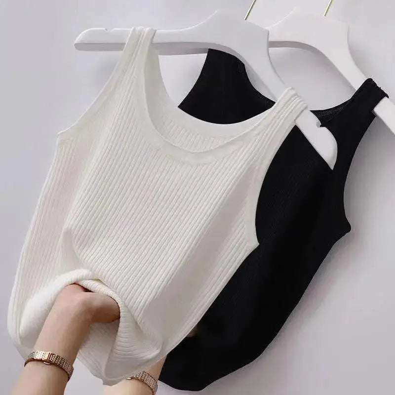 Einfarbiges Damen Tank Top: Sommerliche Strickweste mit O-Ausschnitt – Ärmellos, in schwarz, weiß oder blau