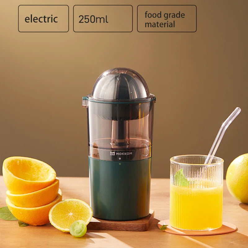 USB-wiederaufladbarer Mixer: Tragbarer Mini-Saftmixer, 250ml Kapazität