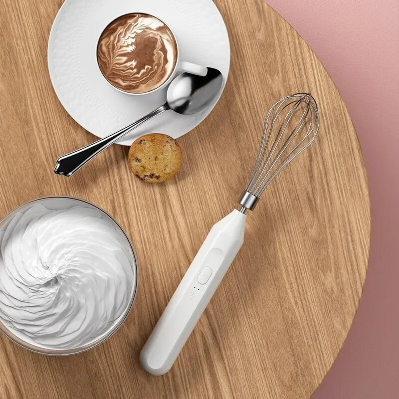 1 Stk. Elektrischer Milchaufschäumer & Handmixer – Tragbares Küchentool für Kaffee, Milch, Eier und mehr – Perfekt für die Zubereitung von Getränken und Speisen