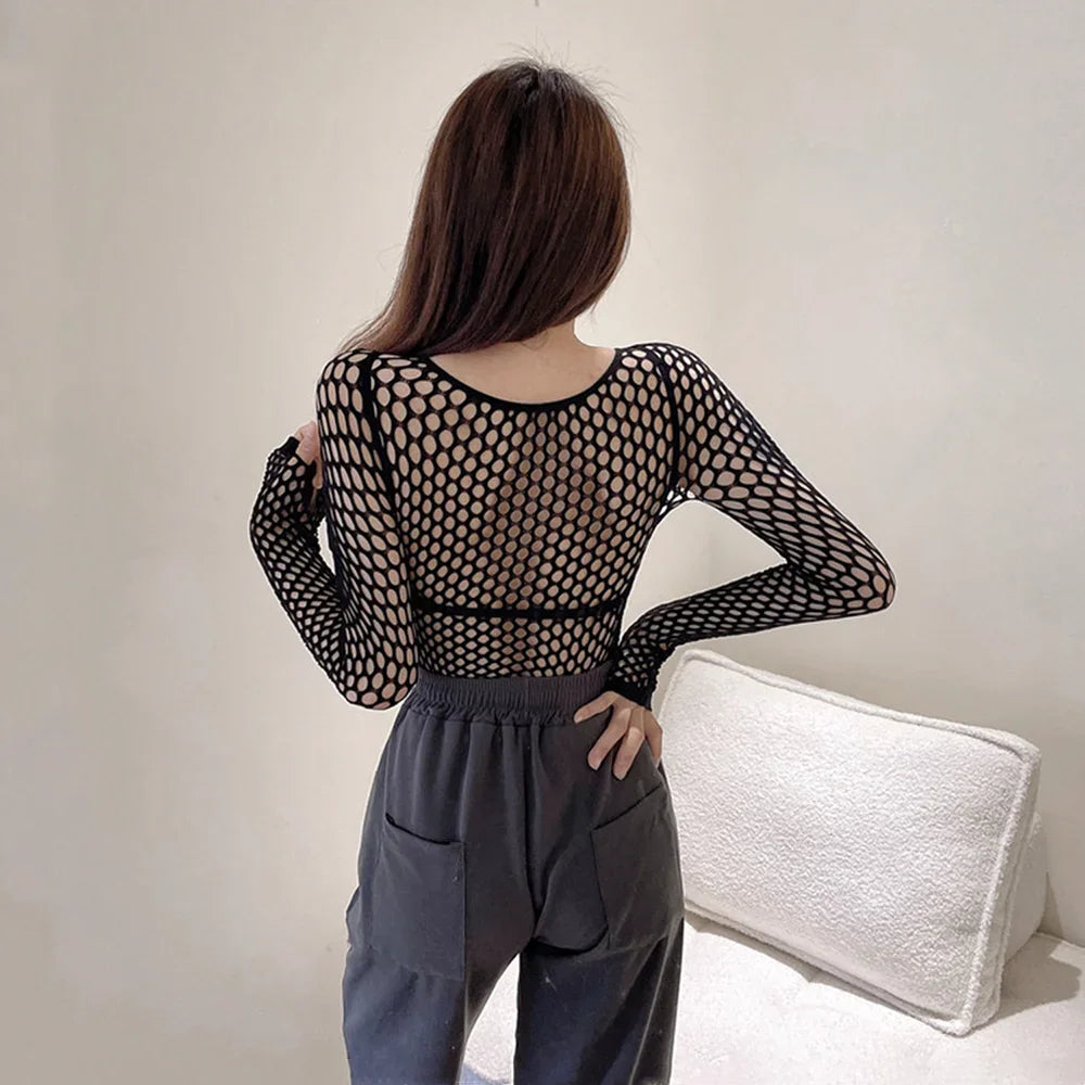 Schwarzes Gothic-Fischernetz-Top für Frauen – Durchsichtiges Mesh-Langarm-Shirt, eng anliegend mit Hollow-Out-Effekten, ideal für Streetwear