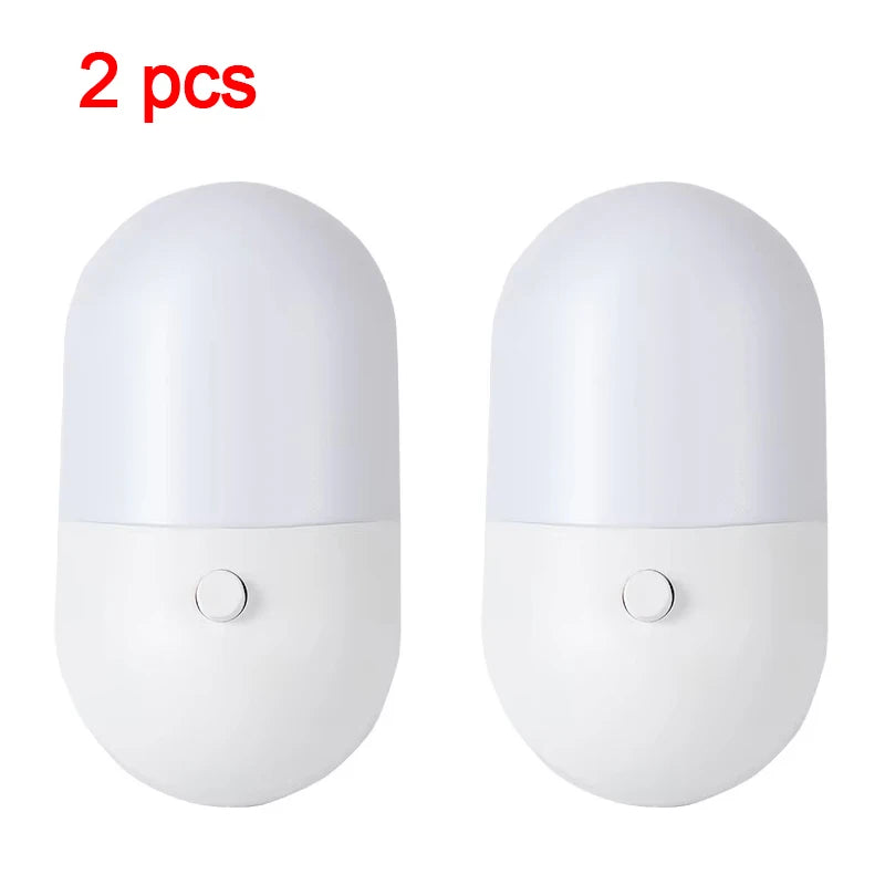 Steckdosen Nachtlicht mit EU Stecker – Mini Nachttischlampe, Augenschonend & Energiesparend, Ideal für Schlafzimmer & Wohnzimme