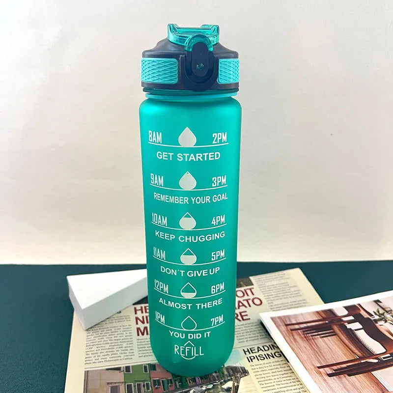 Motivierende Wasserflasche 900/1000ml – Auslaufsichere Trinkflasche für Sport, Gym, Outdoor & Reisen