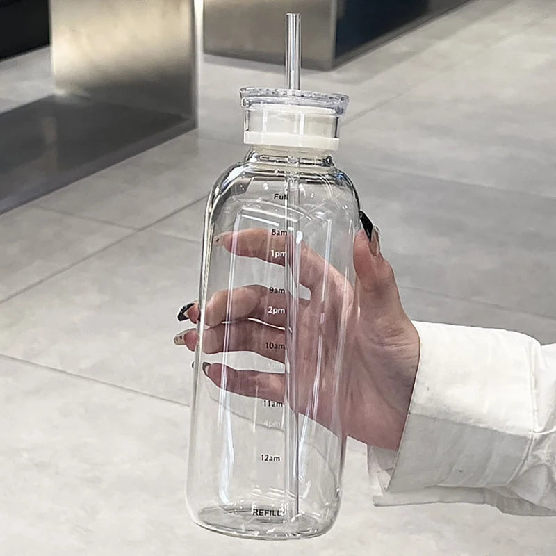 Glas-Trinkflasche mit Zeitmarkierung: Milch-, Saft-, Kaffee-Glasbecher mit Deckel und Strohhalm, auslaufsicherer Trinkbecher für unterwegs