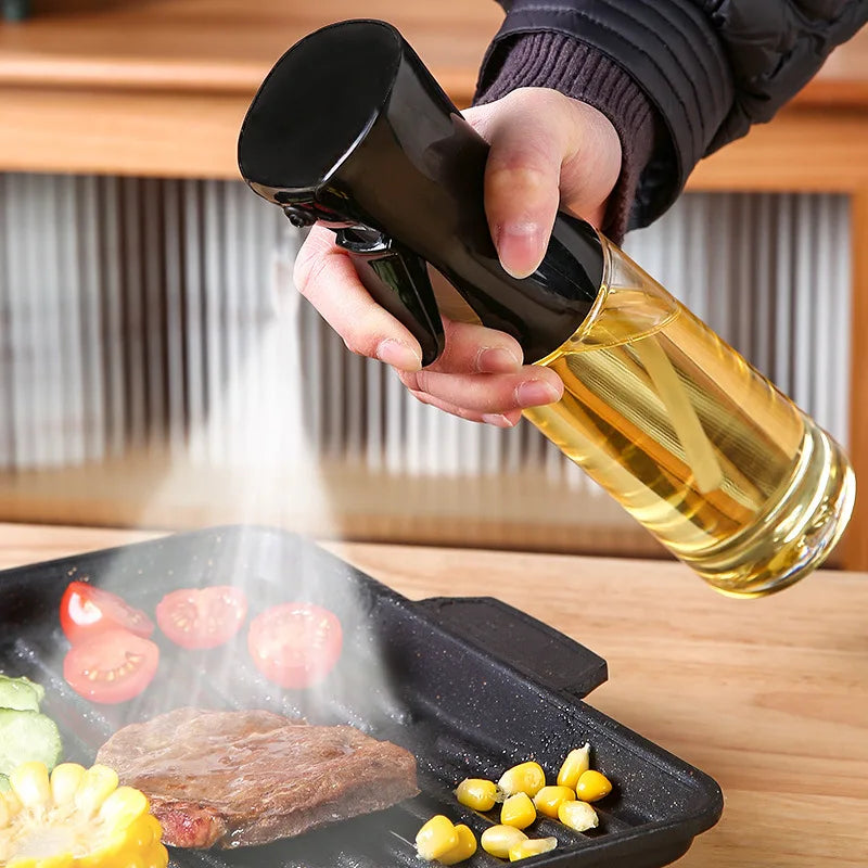 Premium Öl Sprayer-Flasche - 200 ml Kapazität, Edelstahl-Sprühdüse, für Kochen, Backen, Grillen, BBQ, Picknick - Wiederverwendbar und Leicht zu Reinigen, Nachhaltig und einfach zu befüllen