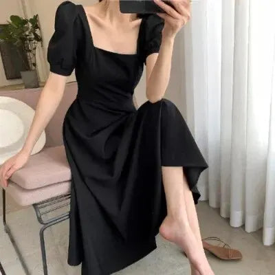 Elegantes Plus-Size-Kleid im Tee-Pause-Stil mit Ein-Wort-Kragen, über dem Knie lang, neuer Stil im Audrey Hepburn Stil